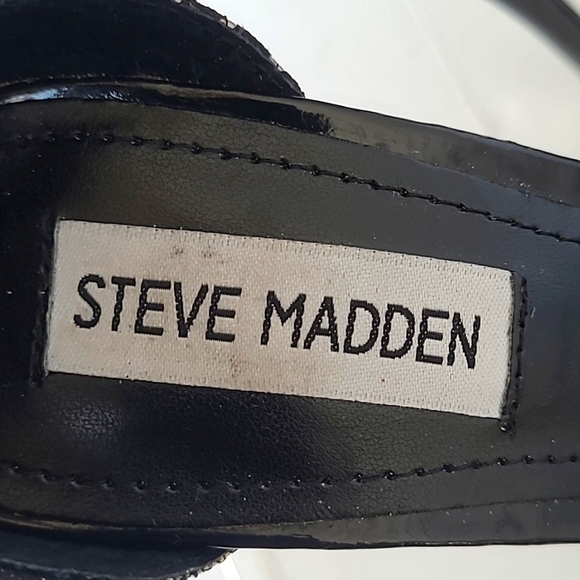 Steve Madden Hadleyy Jeweled Lace Peep Toe Platform Pumps - Picture 11 of 14